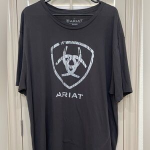 Ariat 2XL Tshirt